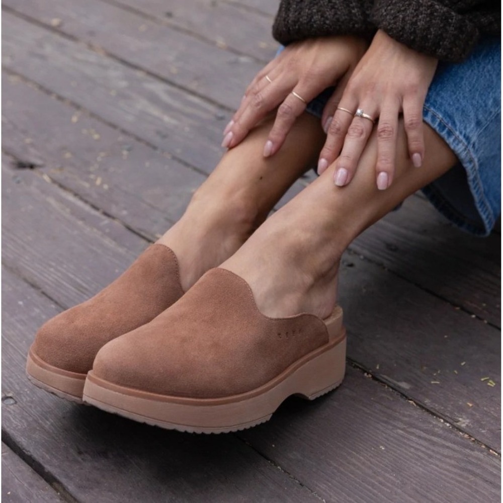 Reef Vista Skye Platform Clog Leather Cushioned Walnut Suede Size 9